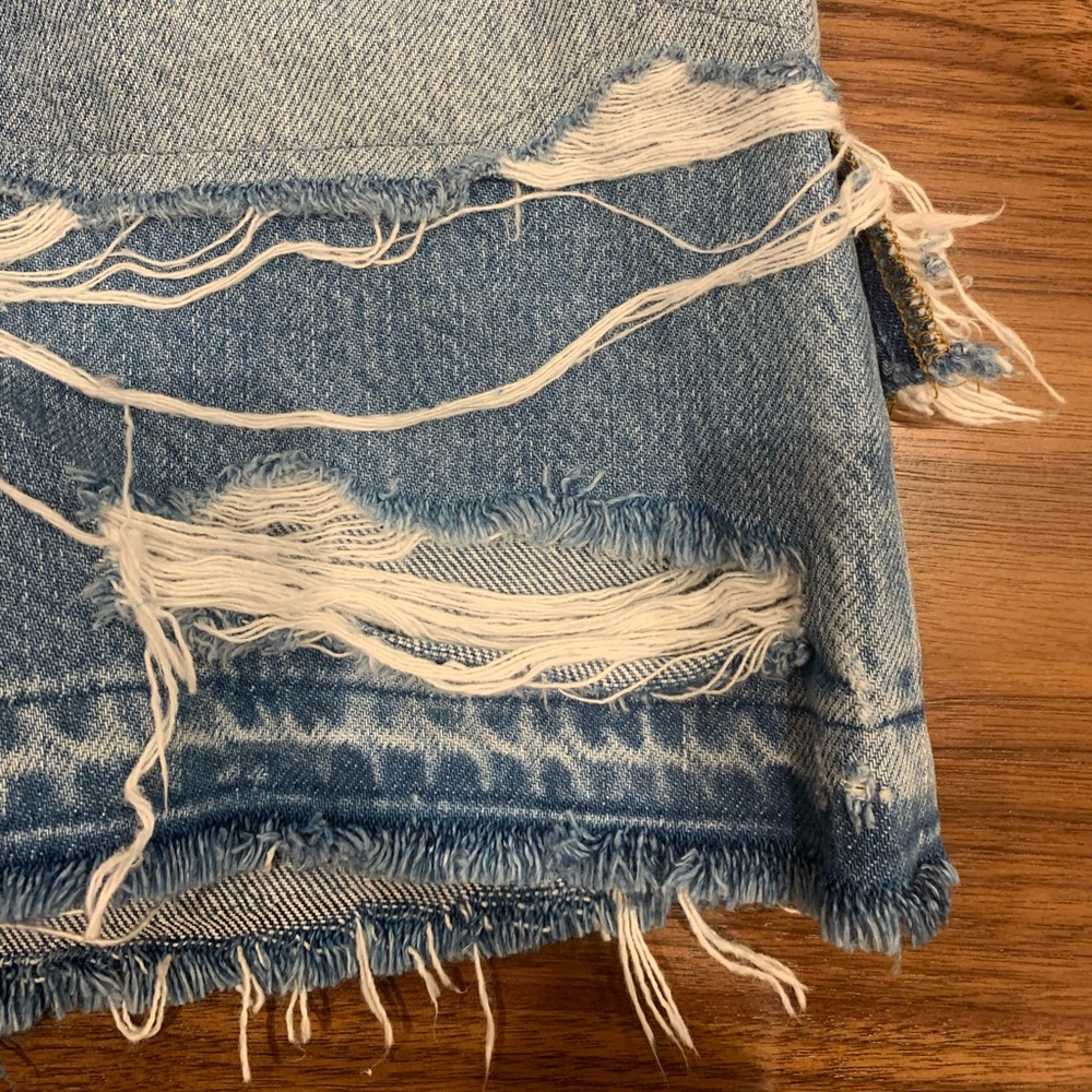 Frame Le Mini Skirt Front Split Release Hem - Picture 8 of 15